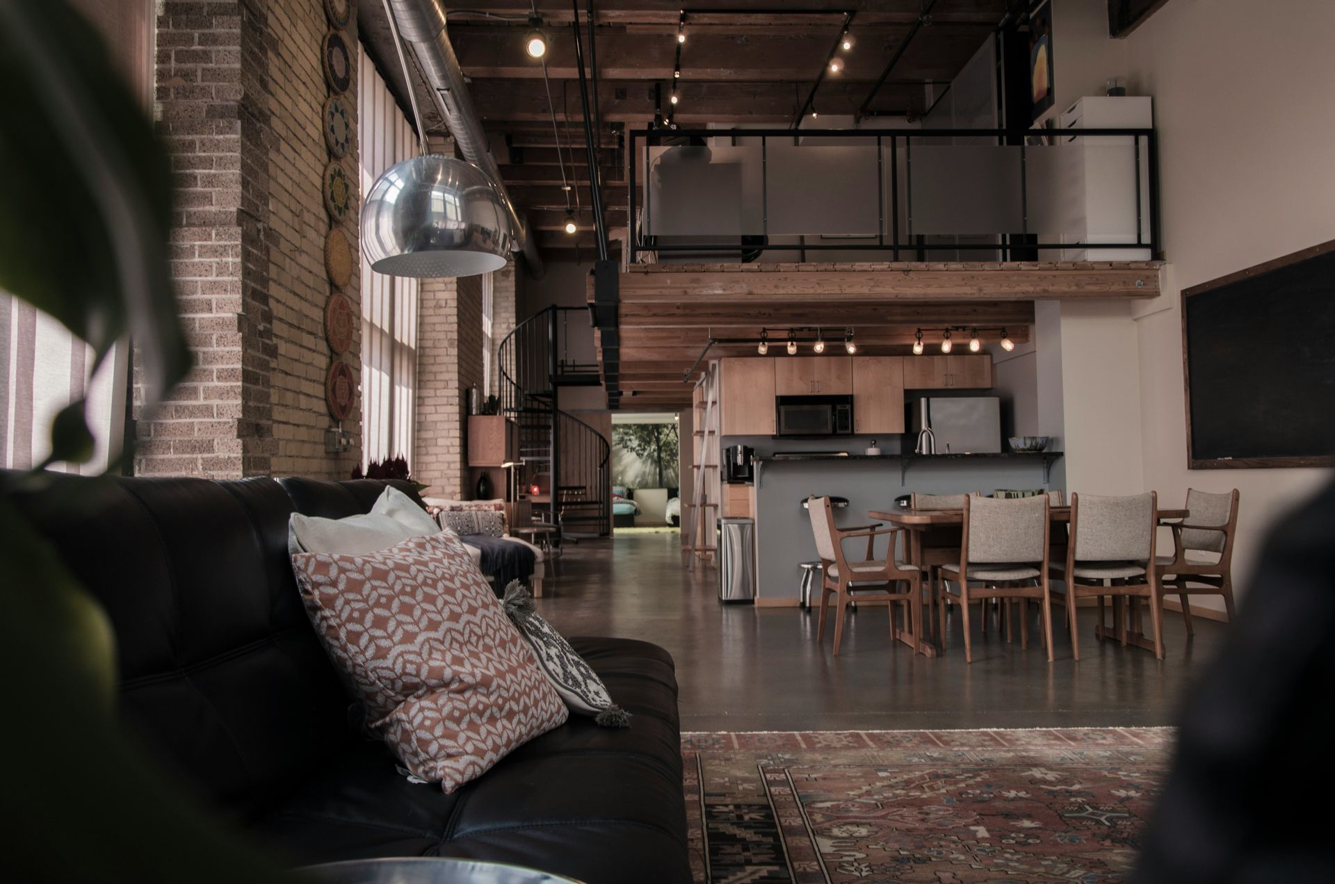 Simplify and Enhance: Smart Home Automation in Apartment Living in Buffalo, TX